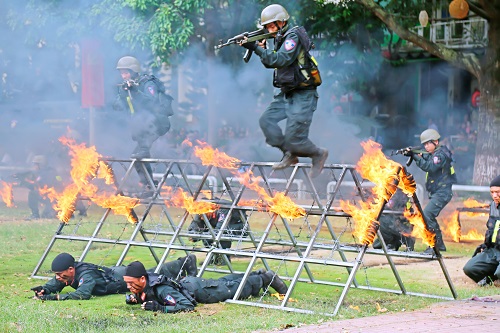 Lực lượng Cảnh sát Đắk Lắk phát huy truyền thống vẻ vang “Mưu trí, dũng cảm, vì nước, vì dân, quên thân phục vụ”